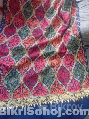 শাল বিক্রি হবে।